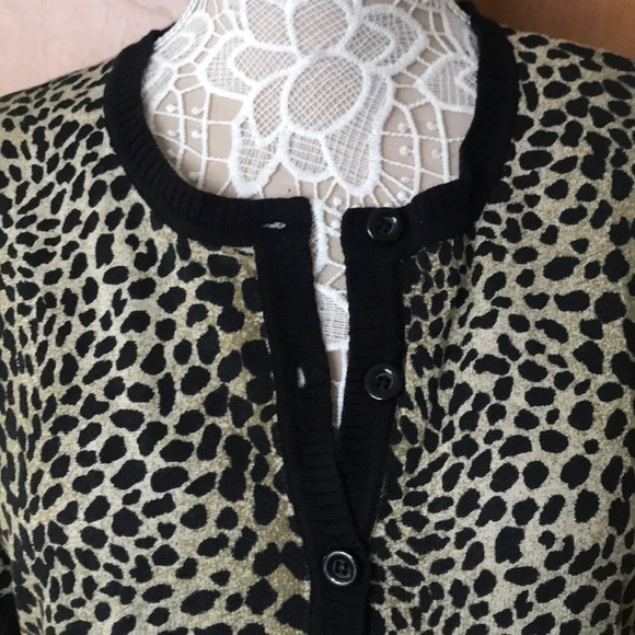Linea cheetah button down sweater - Picture 3 of 4